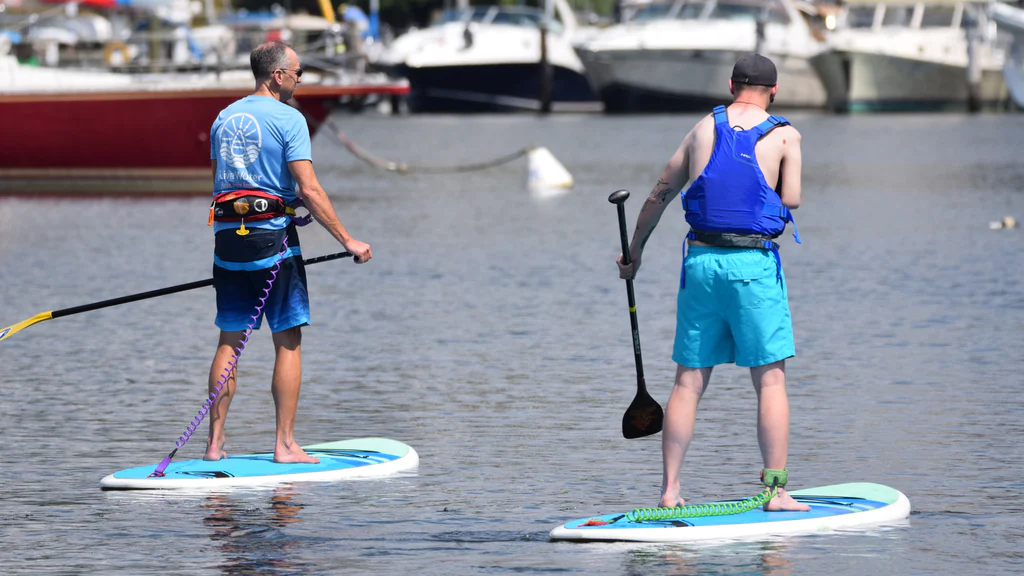 Wai Koa veterans paddle boarding